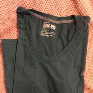 Blue/Green Loose Fit Nike Dri-Fit V Neck - L